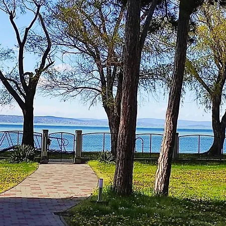 Апартаменты Onebeach